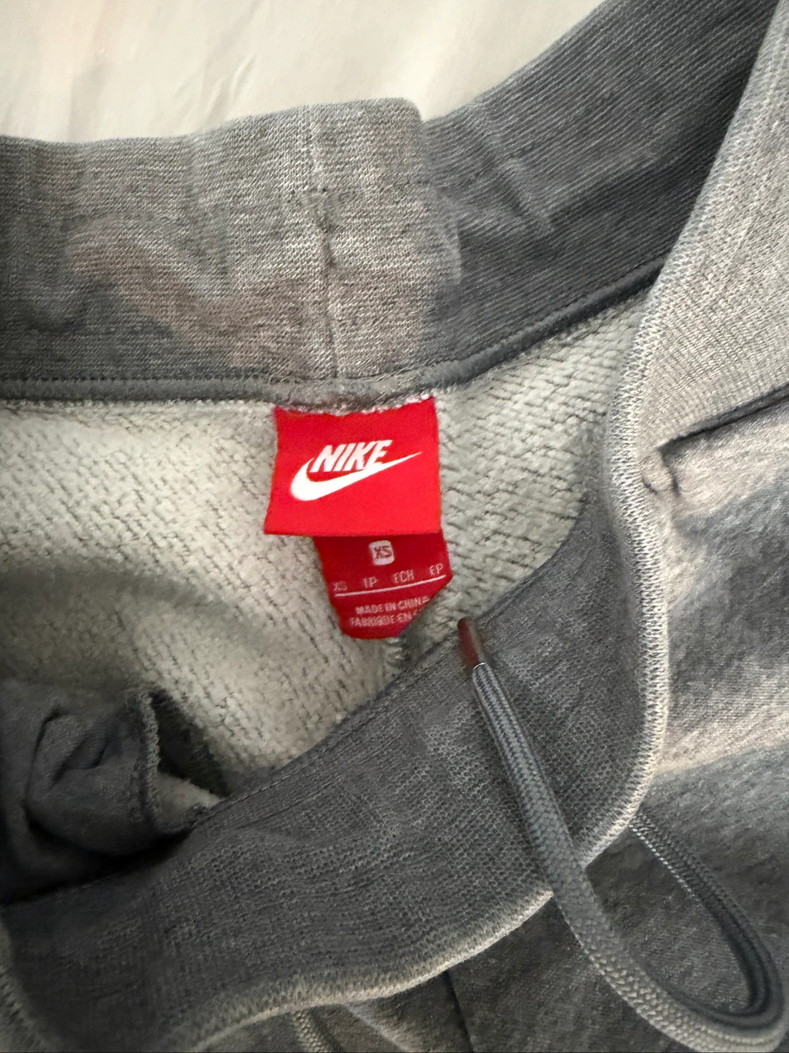 Moleton Nike detalhes dourados – photo 4